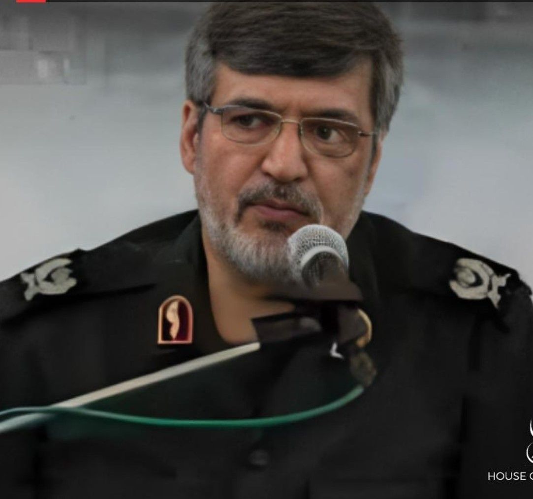 در پی حضور رییس کمیته پارالمپیک ایران در پاریس علیه او به اتهام جنایت علیه بشریت شکایت شد