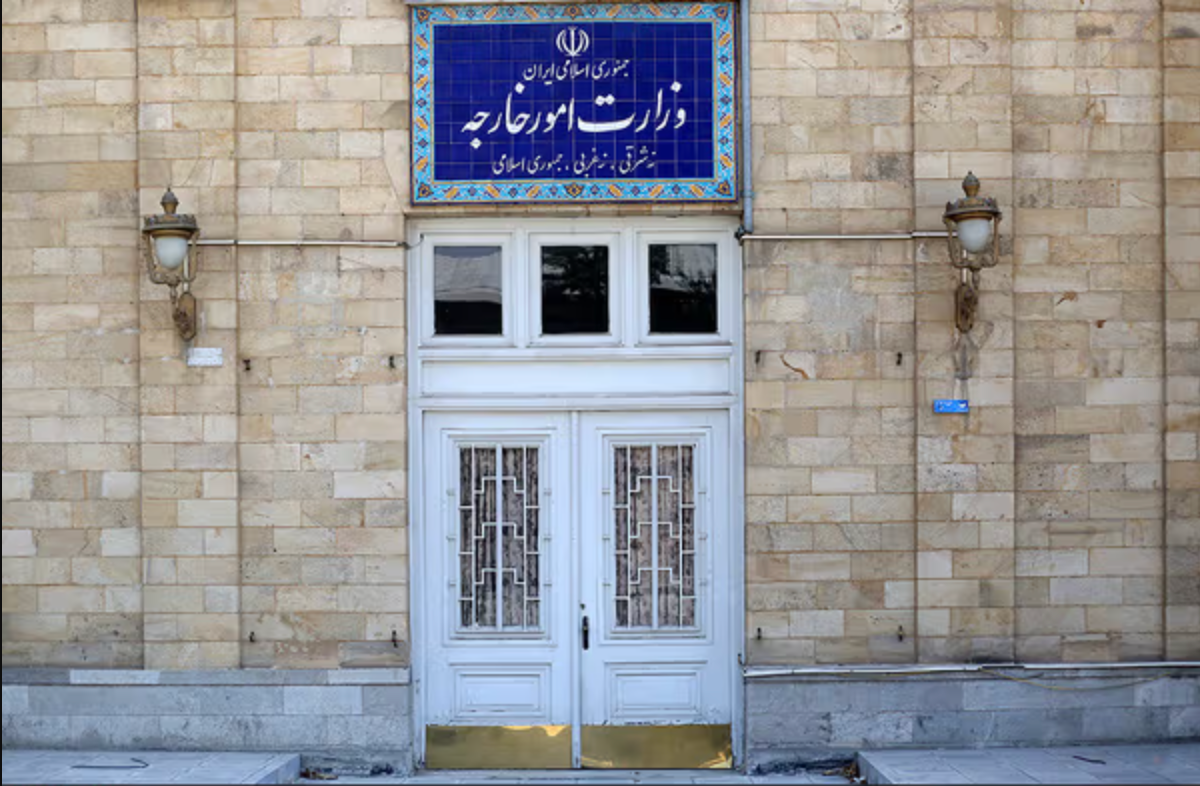 جمهوری اسلامی، کاردار بریتانیا را به دلیل دستگیری اتباع ایرانی در این کشور احضار کرد 