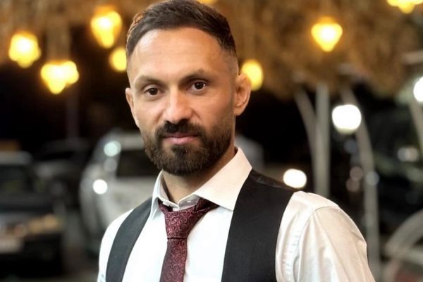 علیاصغر شیری، پدر دو کودک، با شلیک گلوله به سینه کشته شد