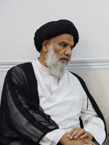 نماینده خامنهای در خوزستان: خدا فرمان تشکیل حوزه علمیه را داد