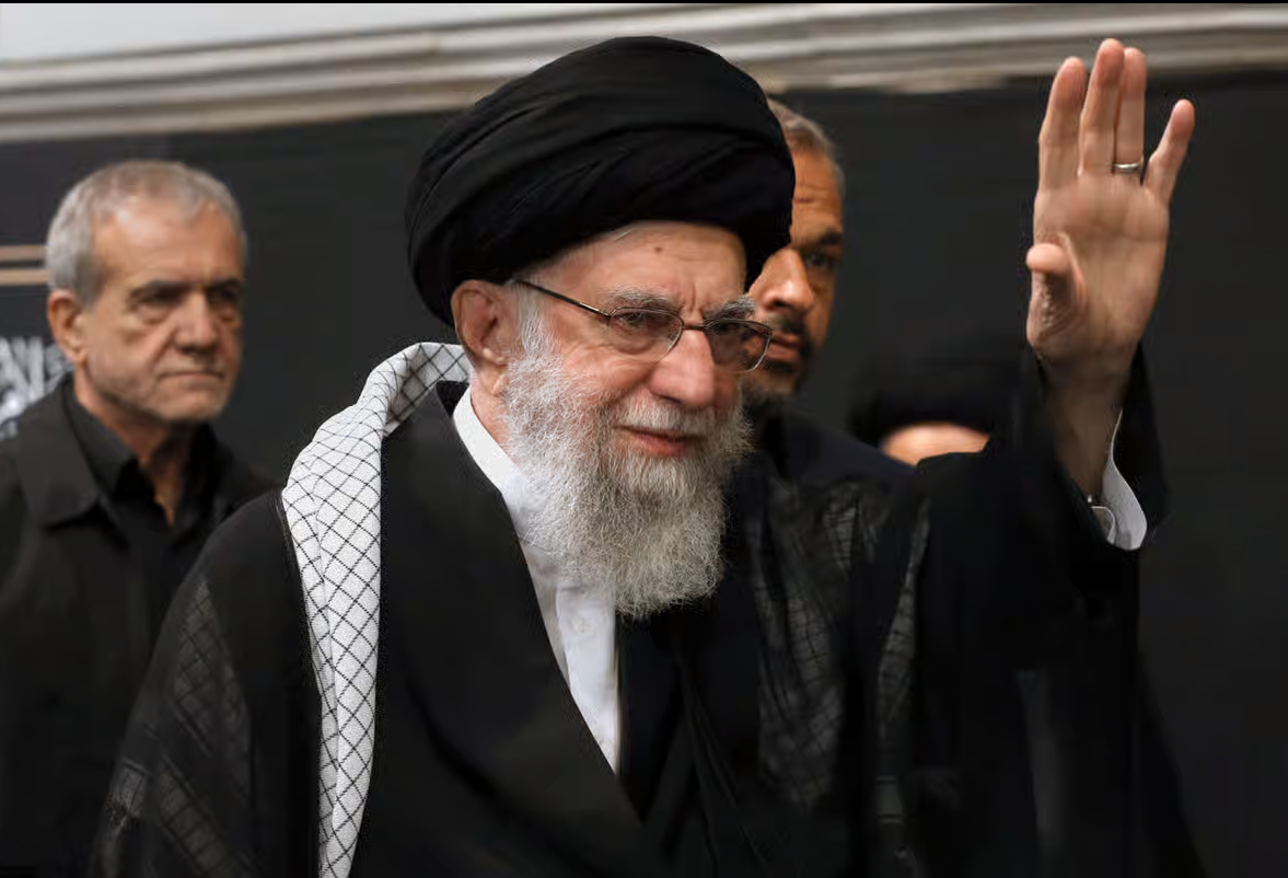 روزنامه حکومتی: خامنه‌ای مثل امام علی بین اعتراض و اغتشاش مرز روشن می‌گذارد