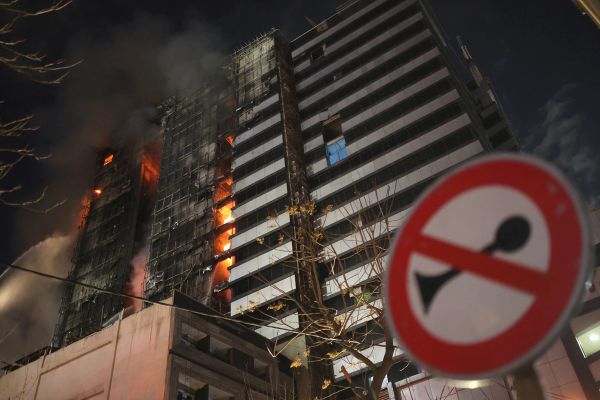 Municipality Officials Play Blame Game Following Tehran Hospital Blaze