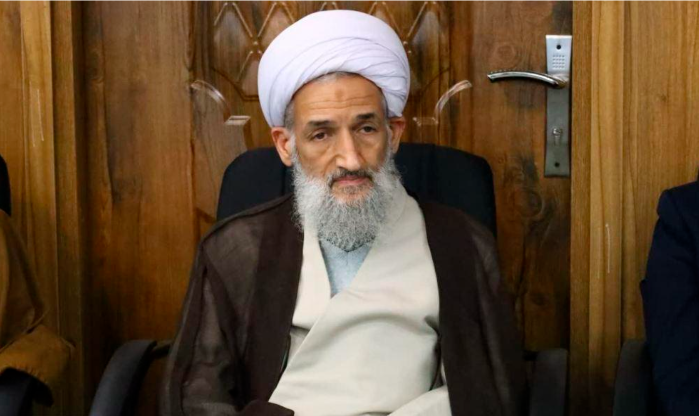 نماینده خامنه‌ای: آمریکا می‌خواهد سلاح و حکومت را از دستمان بگیرد