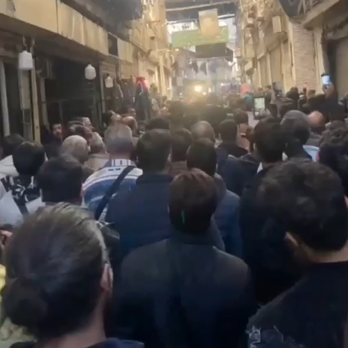 منظمات عمالية واجتماعية إيرانية: الإضرابات والاحتجاجات الحالية امتداد لانتفاضة 2022