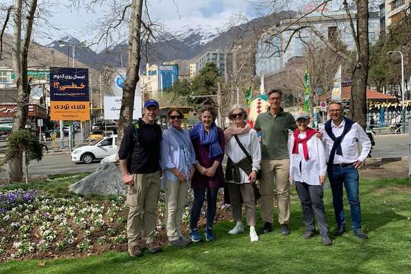 IRGC-Linked Website Demands Hijab Compliance By Foreign Diplomats