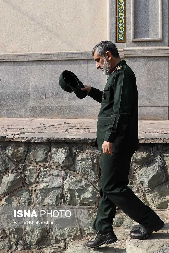 خبرگزاری وابسته به سپاه پاسداران: امیرعلی حاجی‌زاده ترور نشده