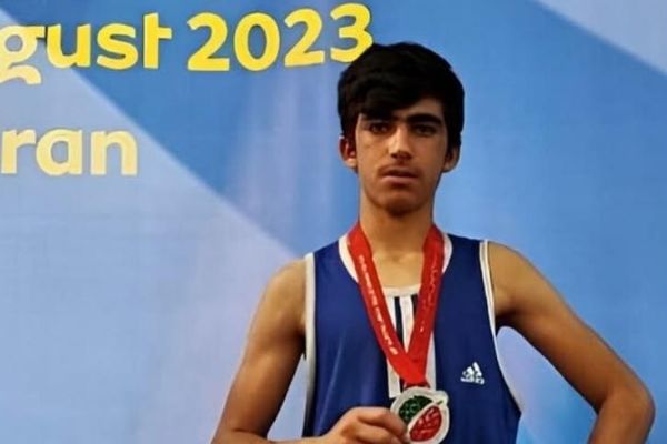 بازداشت علی نورعی جونقانی، بوکسور ۱۶ ساله از سوی نیروهای امنیتی