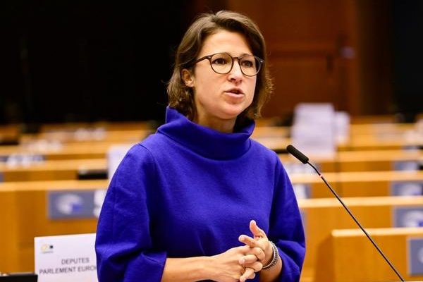 هانا نيومان ردًا على الرسالة الرسمية للنظام الإيراني لوقف انتقاداتها: "سأواصل"