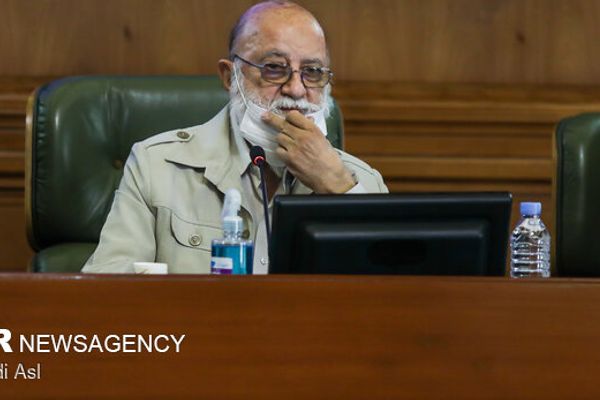 رییس شورای شهر تهران: وزیر نیرو گفته چون آب نیست دو سال در تهران ساختمان نسازند