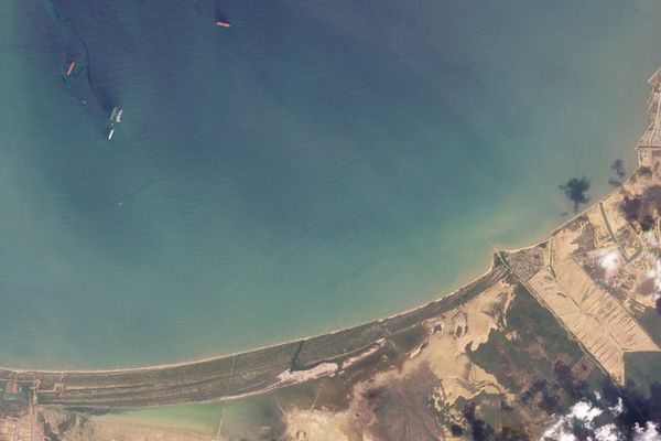 "جيروزاليم بوست": الحصار النفطي على فنزويلا سيؤثر على إيران وقد تطال تداعياته الشرق الأوسط