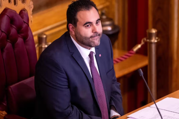 مسعود قرهخانی، رئیس پارلمان نروژ: از اعتراضات مردم ایران حمایت میکنم