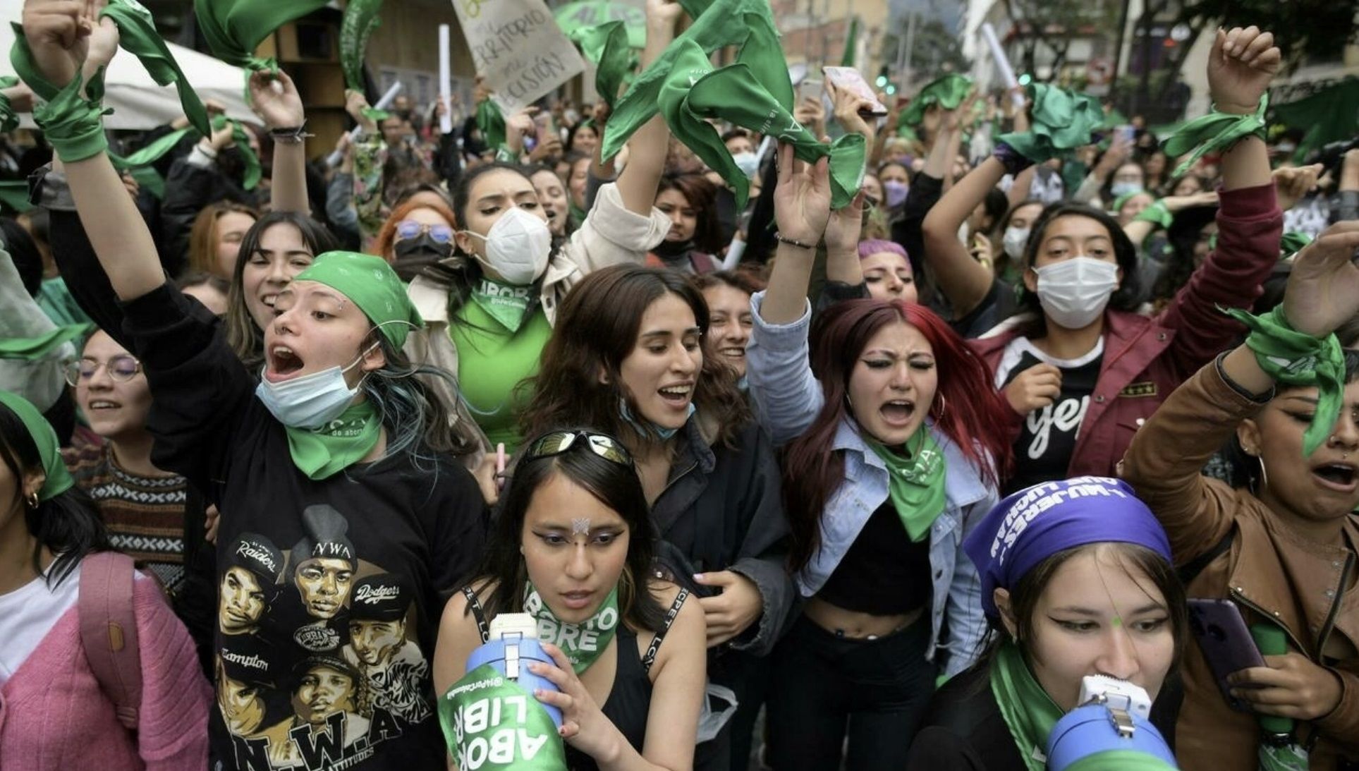 دادگاه قانون اساسی کلمبیا به جرم‌زدایی از سقط جنین در طول ۲۴ هفته اول بارداری، رای داد