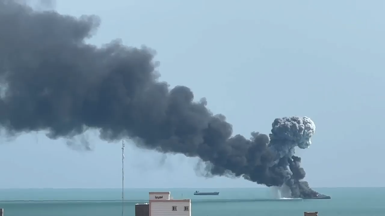 مناطقی از جنوب و مرکز ایران هدف حملات هوایی آمریکا و اسرائیل قرار گرفت