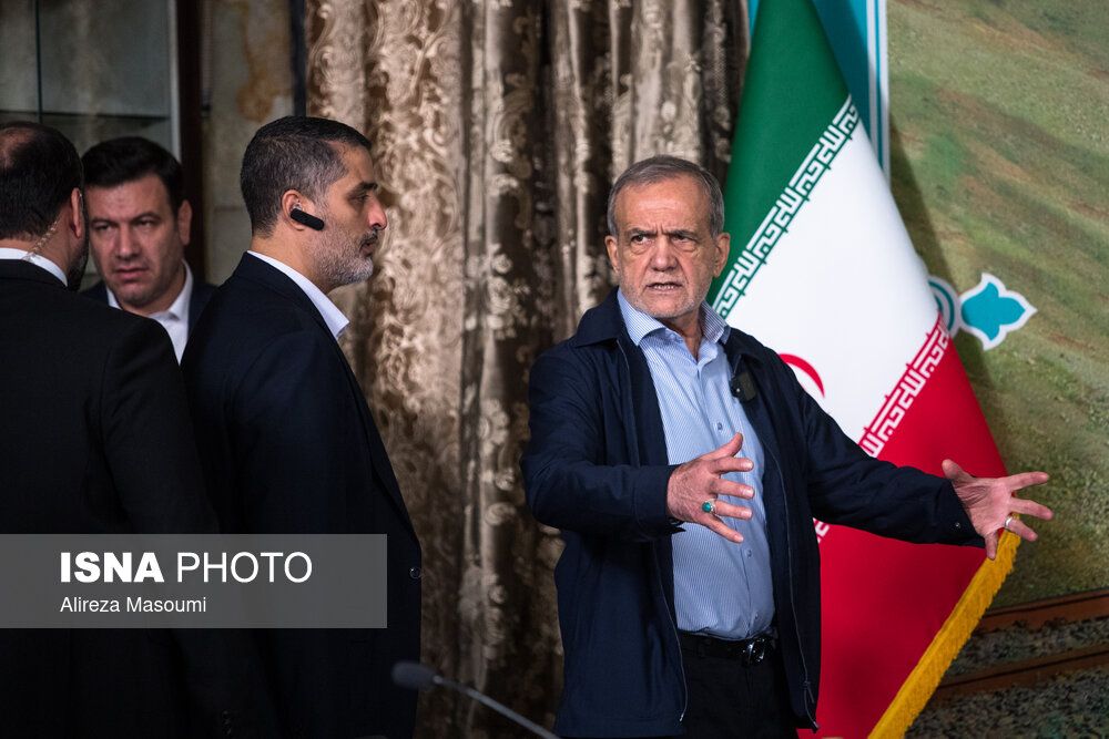 مسعود پزشکیان: در جوانی به ما می‌گفتند سرمایه‌دارها استثمارگرند بعدا فهمیدیم برعکس است