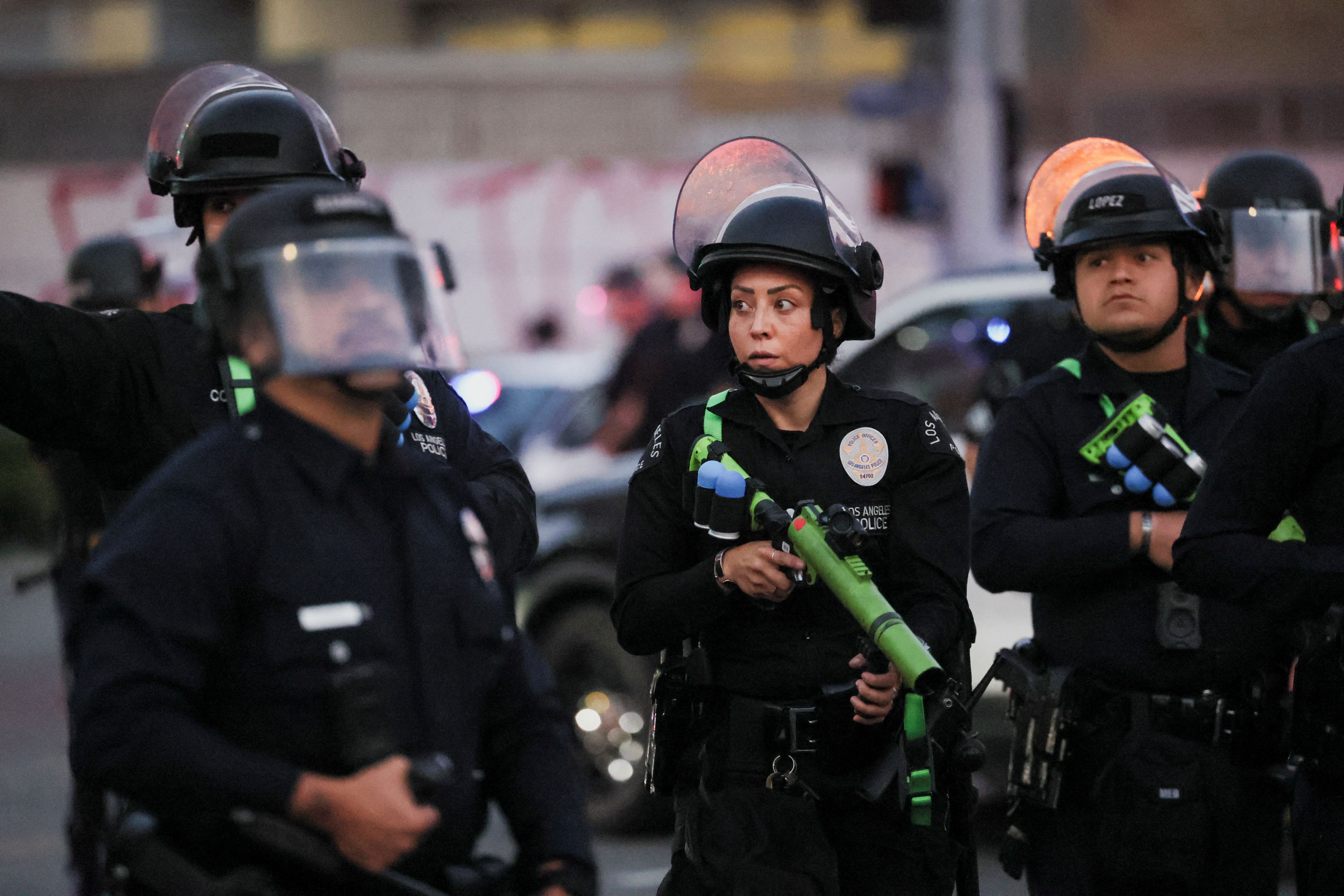 ترامپ تهدید به فعال‌سازی «قانون شورش» کرد؛ کالیفرنیا در آستانه بحران