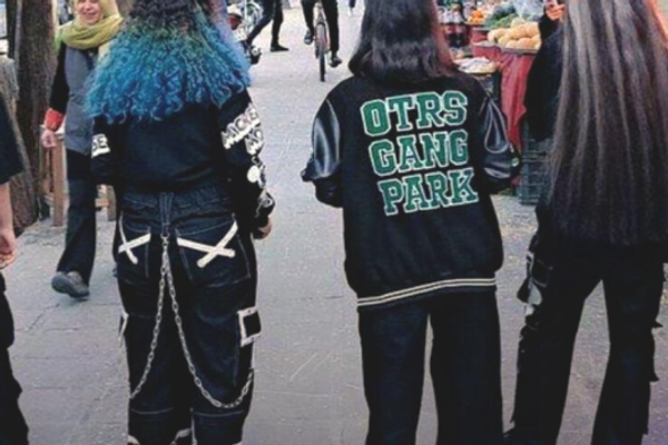 "فورين بوليسي": النظام الإيراني فقد شرعيته داخليًا