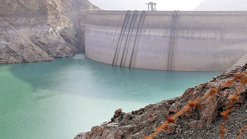 مسؤول إيراني: طهران على حافة العطش ومياه السدود تكفي حتى نهاية سبتمبر 