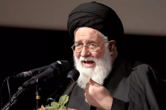 نماینده خامنهای در خراسان رضوی: خدا خائنین به ارزشها را ذلیل کند