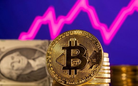 قیمت بیتکوین از ۹۰ هزار دلار عبور کرد