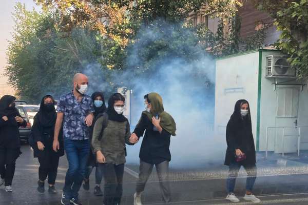 Australia Joins US, EU In Imposing More Sanctions On Iranian Officials