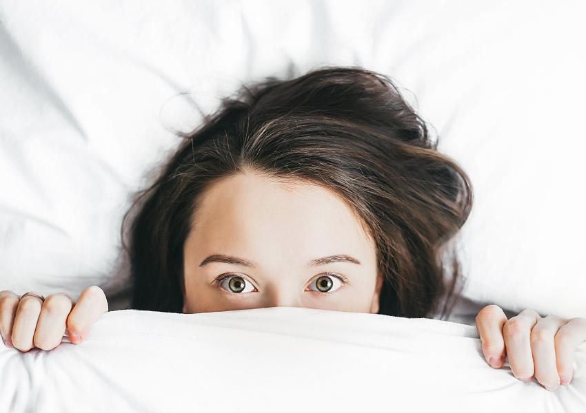 خواب زودهنگام‌تر، مغز توانمندتر؛ تاثیر الگوی خواب بر عملکرد ذهنی نوجوانان