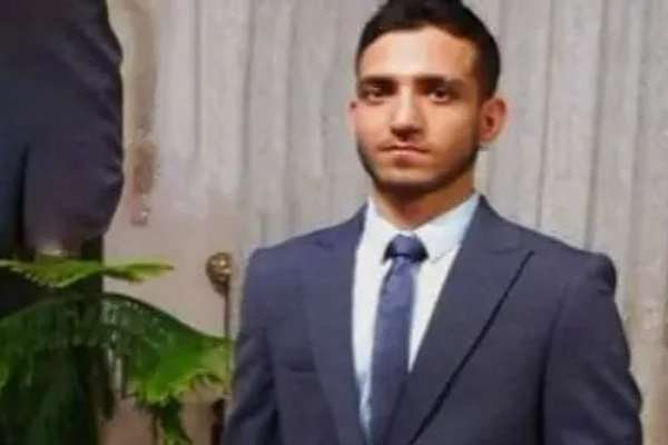 Israeli-Iranians caught in standoff, mourn execution of Jewish Iranian