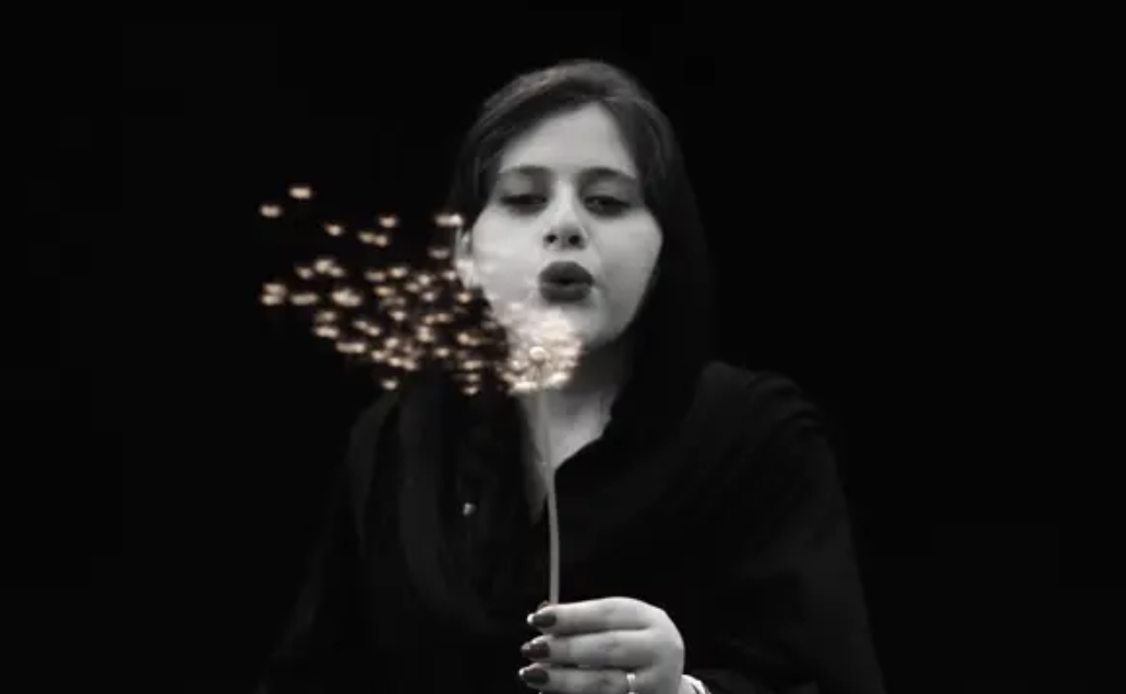 قاصدک مهسا؛ گام‌به‌گام با «زن، زندگی‌، آزادی»