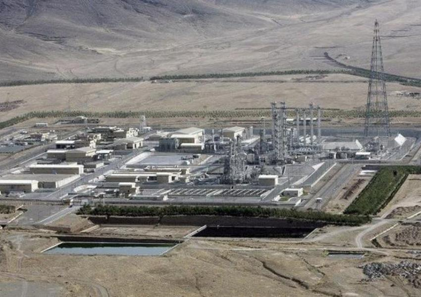 عضو کمیسیون امنیت ملی مجلس: محل حادثه نطنز عمدتا مجهز به سانتریفیوژهای نسل قدیم بوده است