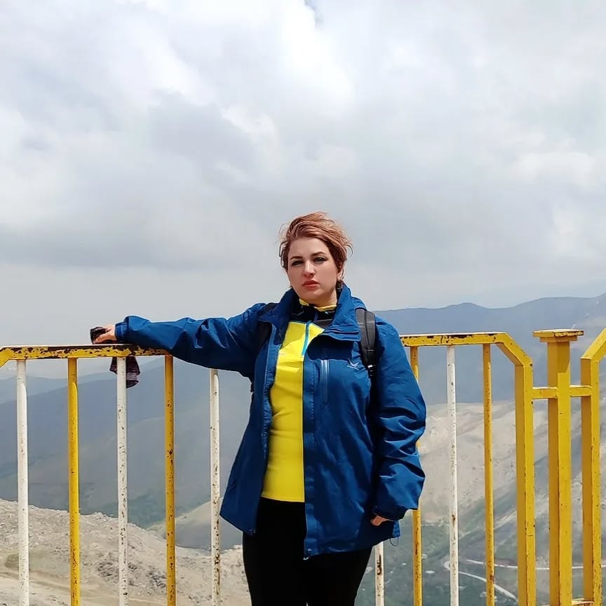 احضار دوباره معصومه سلیمانی، قهرمان کشتی زنان به دادگاه به دلیل تردد بدون حجاب اجباری