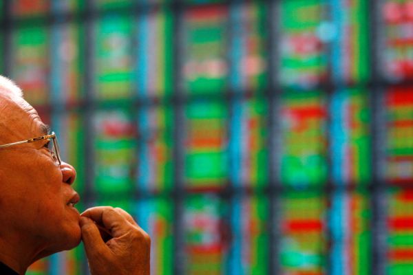 واکنش منفی بازار به سخنان ترامپ: قیمت نفت بالا رفت، بورسها افت کردند