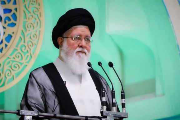 احمد علمالهدی: هر کس ۱۰ نفر را که رای نمیدهند پای صندوق رای بیاورد