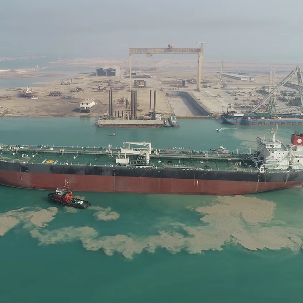 ناوگان سایه جمهوری اسلامی؛ فاجعهای بالقوه در کمین محیط زیست جهان