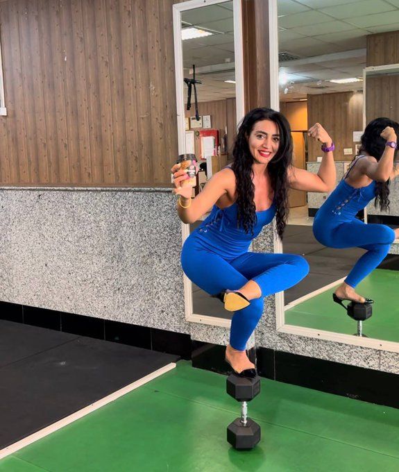 سحر فرد، مربی و داور تکواندو، در اسلامشهر جان باخت