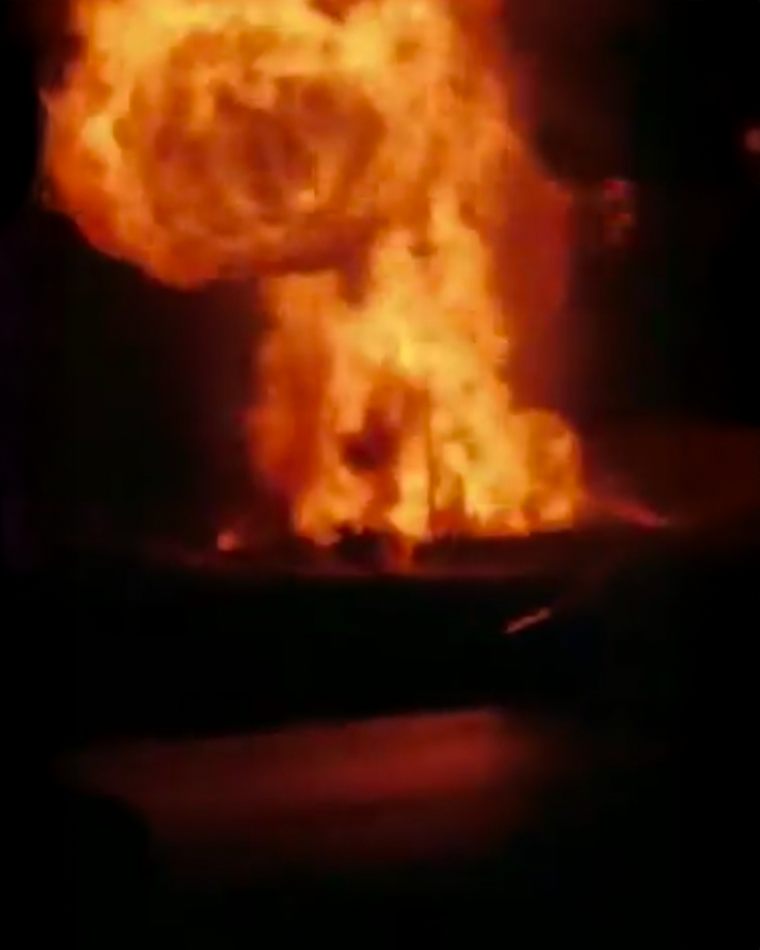 حمله پهپادی اوکراین نفتکش و تاسیسات بندر توآپس روسیه را به آتش کشید