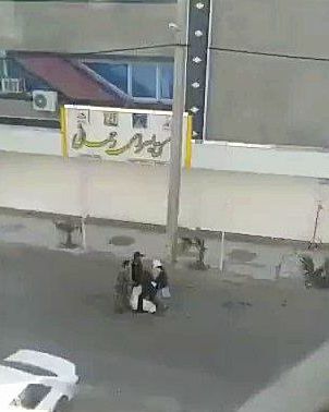 محاصره مسجد مکی و مصلای زاهدان؛ نماز جمعه زاهدان در بیستویکمین جمعه خشم و اعتراض برپا شد