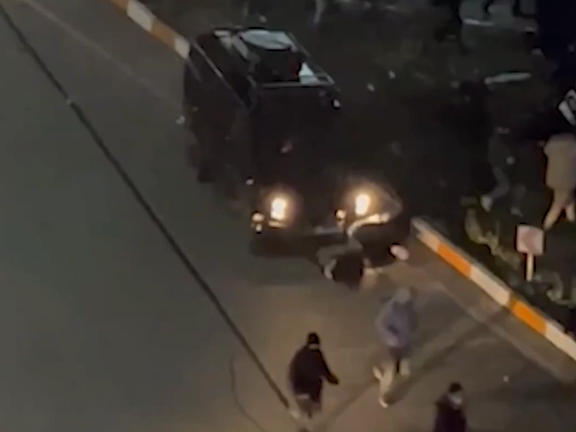 کانادا در واکنش به زیر گرفتن معترضان با خودرو زرهی، جمهوری اسلامی را بهشدت محکوم کرد