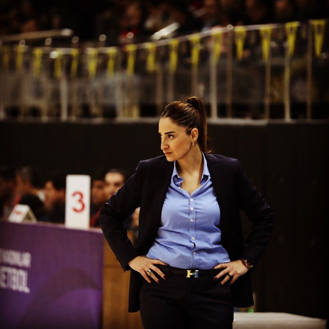 Head Coach Of Turkish Women’s Basketball Thanks Iranian Supporters