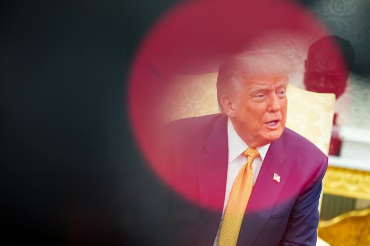 Hardline Iran daily slams Araghchi for repudiating Trump death threats