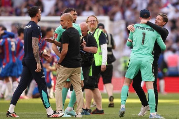 کریستال پالاس ۱-۰ منچسترسیتی؛ عقابها پس از ۱۲۰ سال قهرمان شدند، پپ به افایکاپ هم نرسید