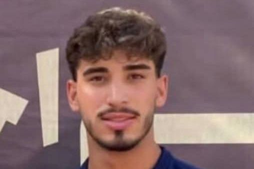 علی ایازی، فوتبالیست ۱۹ ساله تیم سپاهان، در اصفهان بهدست جمهوری اسلامی کشته شد