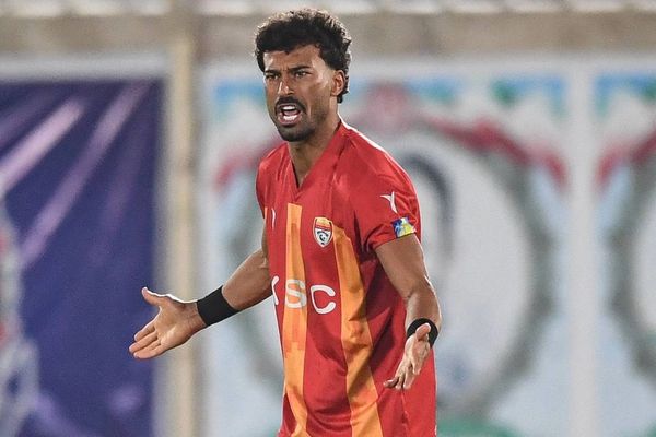 حامد لک، رامین رضاییان و مهدی تیکدری به دلیل حمایت از مردم ایران، احضار شدند