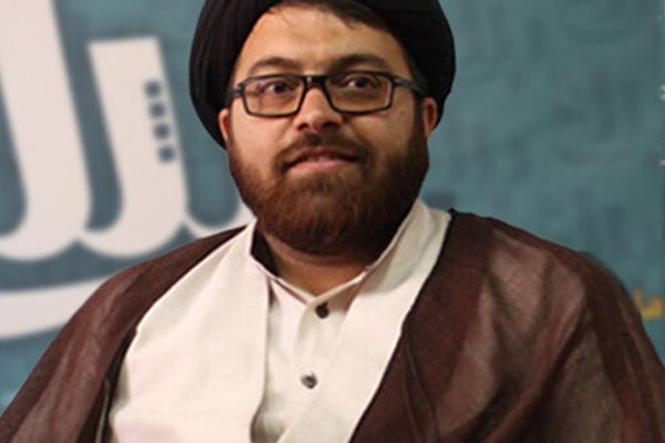 مبلغ حوزه علمیه قم: برای دانشآموزان تولد، اردو و شبی در مدرسه برگزار میکنیم