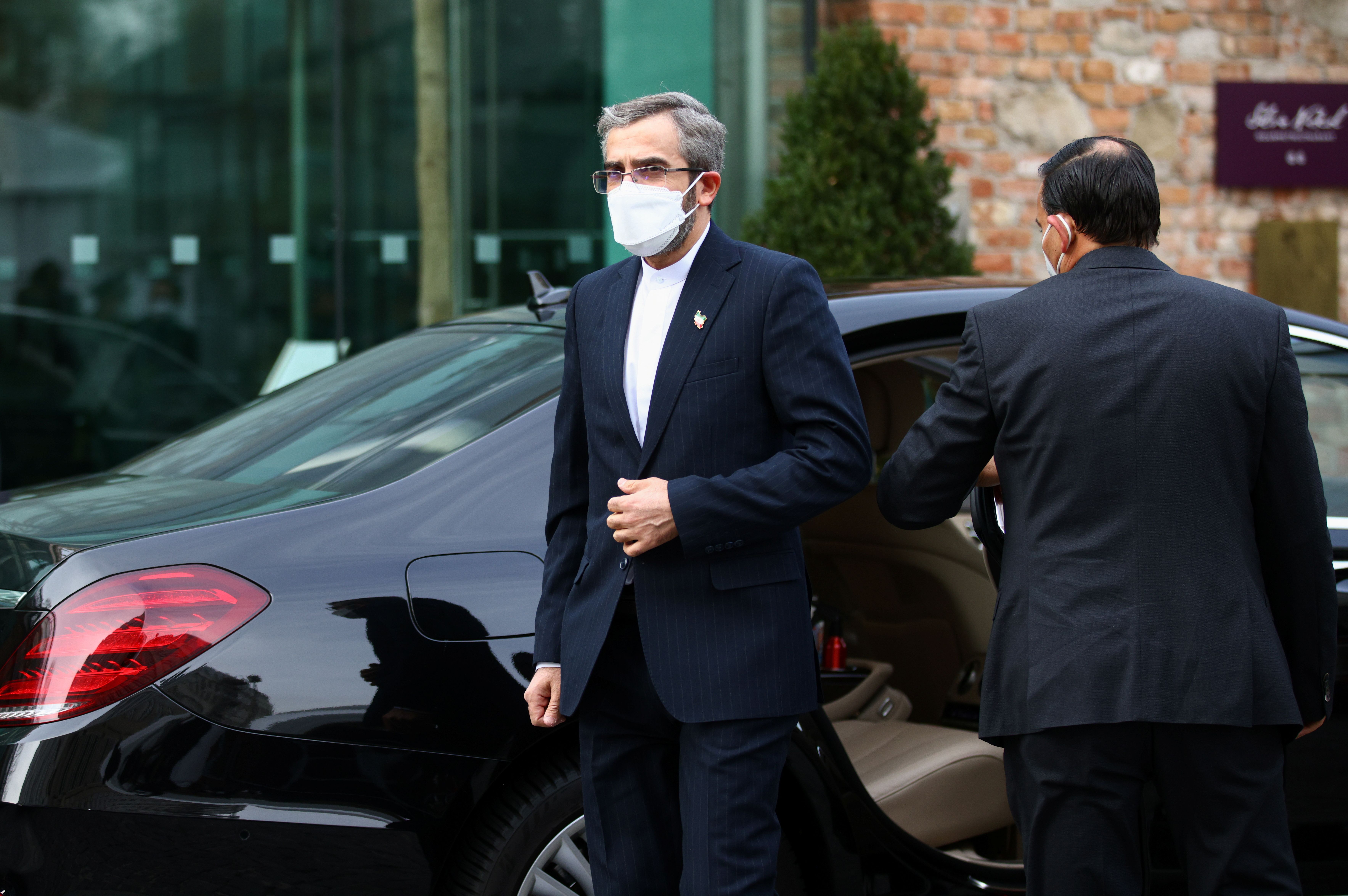 باقری کنی پس از اولین روز مذاکرات اتمی در وین: آمریکا تضمین دهد تحریم جدیدی وضع نمی‌شود