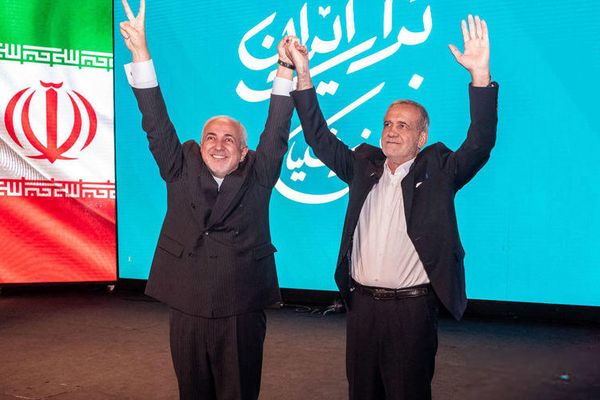 Zarif’s ouster triggers reactions across Iran’s political spectrum