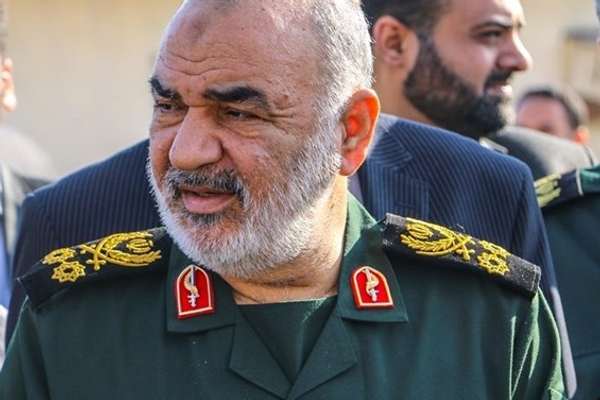 Iranian Lawyers To File Case Against IRGC Commander
