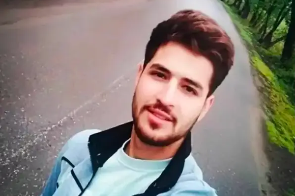 Hanging Of Young Man In Iran Shocks Citizens And Activists