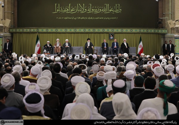 انتقاد رهبر جمهوری اسلامی از نبود «امت اسلامی» برای رویارویی با اسرائیل