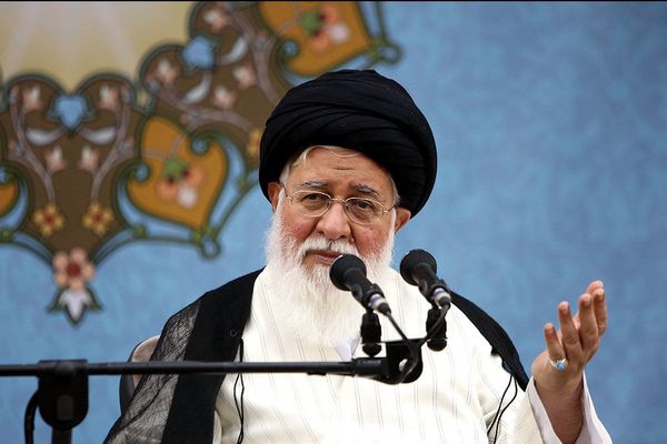 نماینده خامنهای در خراسان رضوی: نظام جمهوری اسلامی روی کره زمین نظیر ندارد