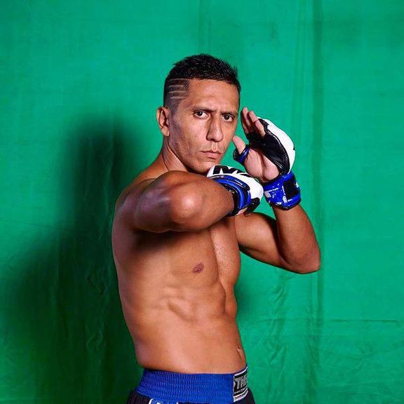 طبق اطلاعات رسیده به ایران اینترنشنال؛حسین نصیری، قهرمان موتای ربوده و به حبس محکوم شد