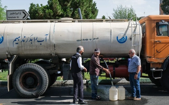 مسؤول إيراني يحذر من "يوم الصفر المائي" في طهران